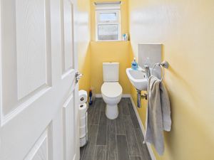 Photo 19- click for photo gallery